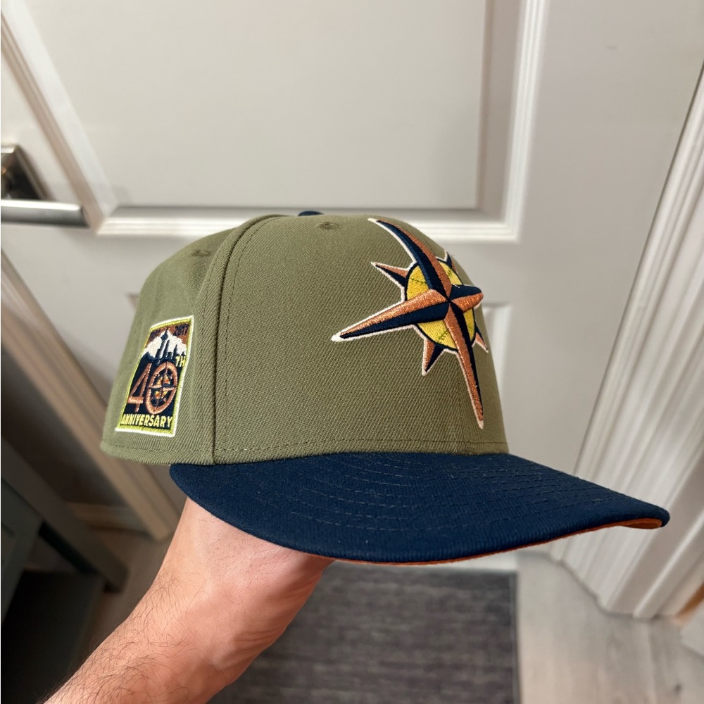 Seattle Mariners 7 1/8 Fitted Hat